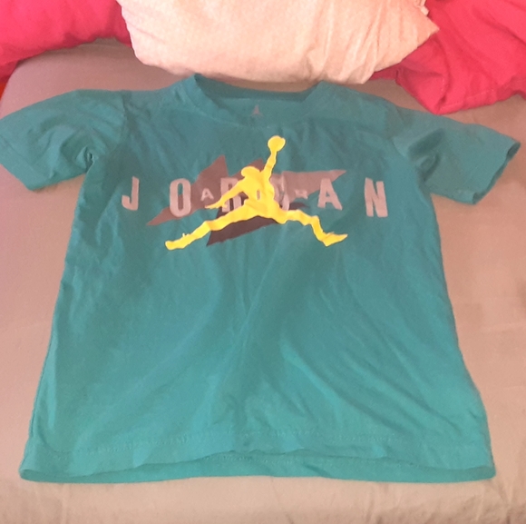 All different clothes - Picture 8 of 8